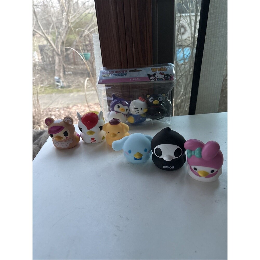 Hello Kitty And Friends Duckz Set Of 9 Rubber Ducks Jeep Collection